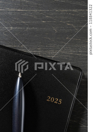 Pen and Notebook 2025 Pen and Notebook 2025 118841322