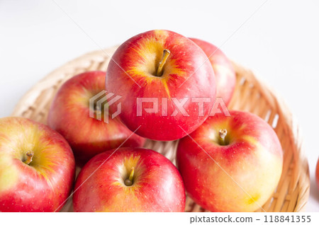 Small apples - Shinano Pucci 118841355