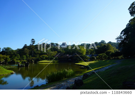 從Genkyonen看見的彥根城堡 從Genkyonen看見的彥根城堡 118843660