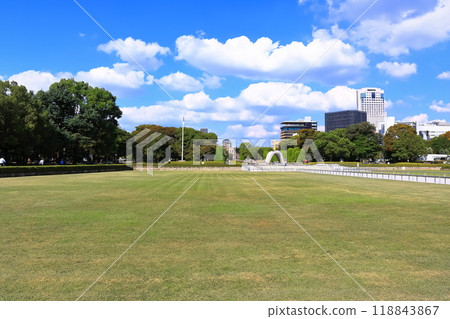 [廣島縣]秋天的和平紀念公園 118843867