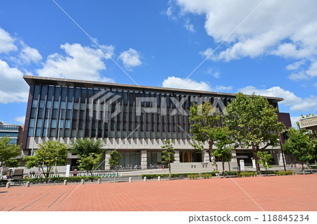 岡山縣立圖書館外觀 118845234