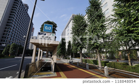Tokyo Metro Marunouchi Line, Hibiya Line, Chiyoda Line Kasumigaseki Station Exit A7 118848054