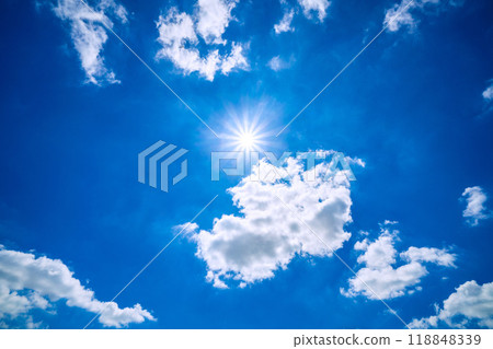 Yokohama cityscape in Japan. The intense heat continues across the Japanese archipelago... blue skies and sunlight... = September 5th 118848339