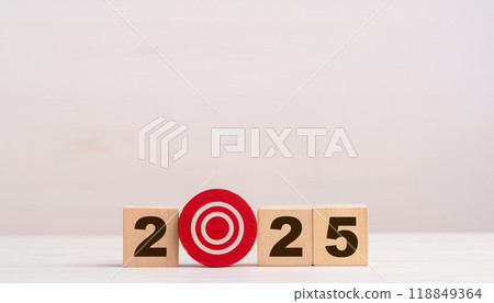 2025 Countdown with Wooden Blocks and Red Target Symbol for Goal Achievement Focus 2025 Countdown with Wooden Blocks and Red Target Symbol for Goal Achievement Focus 118849364