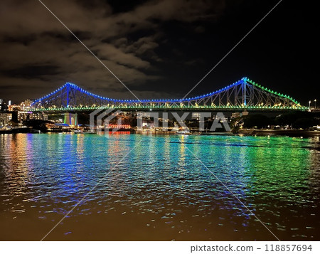 Brisbane's landmark Story Bridge Brisbane's landmark Story Bridge 118857694