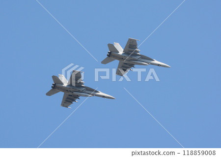 US Navy F/A-18E Super Hornet formation flight US Navy F/A-18E Super Hornet formation flight 118859008