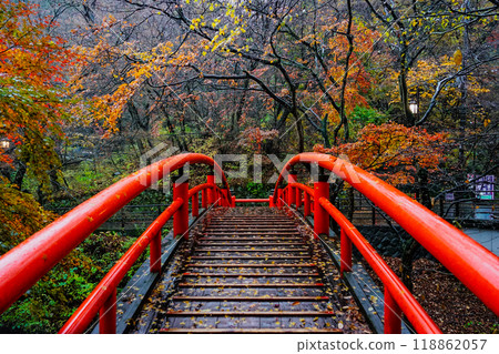 Late autumn at Ikaho Onsen, Kajika Bridge (Shibukawa, Gunma Prefecture) Late autumn at Ikaho Onsen, Kajika Bridge (Shibukawa, Gunma Prefecture) 118862057