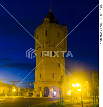 Drobeta Turnu-Severin, Water Tower at night Drobeta Turnu-Severin, Water Tower at night 118862302