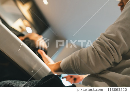 人 人物 人類 118863220