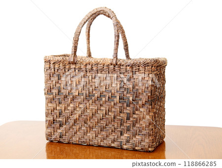 藤皮編織的購物籃 藤皮編織的購物籃 118866285