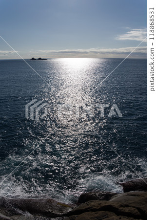 Sparkling Sea (Pacific Ocean/Kumano Sea) Sparkling Sea (Pacific Ocean/Kumano Sea) 118868531