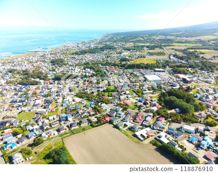 Aerial view of the townscape of Honmachi district in Morimachi, Hokkaido in autumn Aerial view of the townscape of Honmachi district in Morimachi, Hokkaido in autumn 118876910