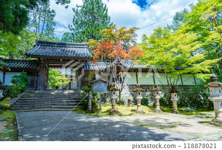 京都市右京區西名寺正門 118878021