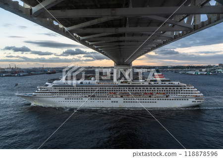 [神奈川縣] 橫濱港出發的豪華遊輪 118878596