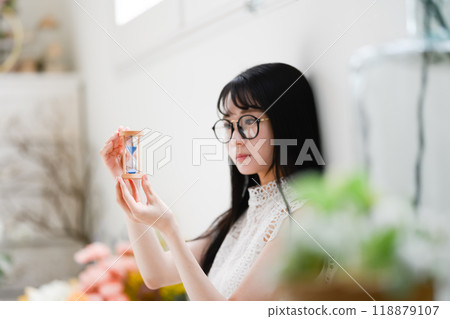 女性肖像 118879107