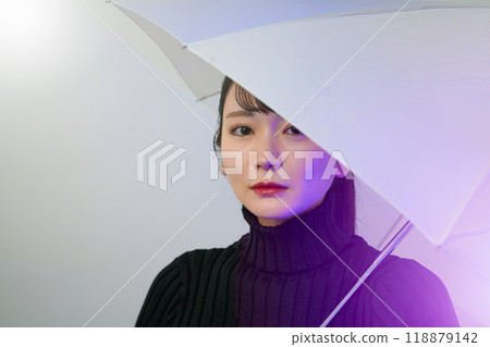 女性肖像 118879142