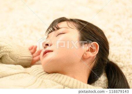 女性肖像 118879143