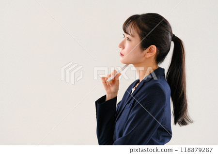 business woman portrait business woman portrait 118879287