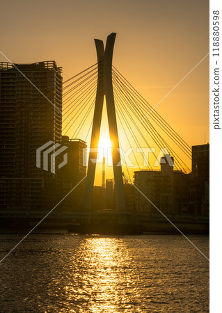 Bridge stained in the sunset Bridge stained in the sunset 118880598
