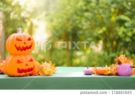 Family decorating home. Halloween arts and crafts. 118881683