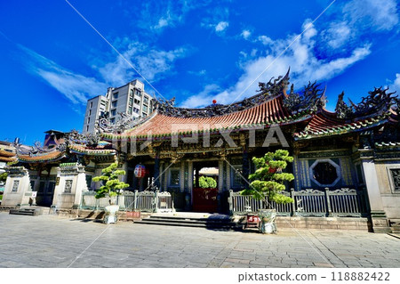 Longshan Temple (Wanhua District, Taipei, Taiwan) 118882422