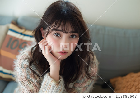 女人在家思考 118886608