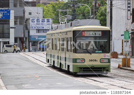 Hiroshima Electric Railway Tram 62 3800 Series No. 3809 Enkobashicho Discontinued section 118887164