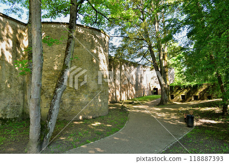 Metz, France. The ramparts of Fort Bellecroix along the Seille River on May 11, 2024. 118887393