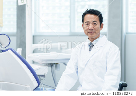 Dentist Dental Clinic Dentist Dentist Dental Clinic Dentist 118888272