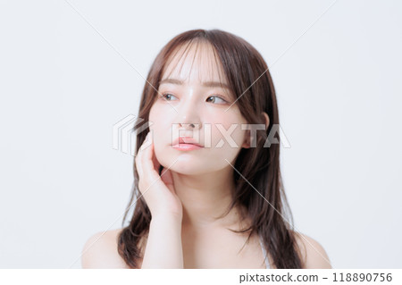 韓國妝容的基礎美 118890756