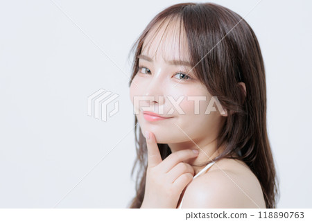 Basic beauty of Korean makeup Basic beauty of Korean makeup 118890763