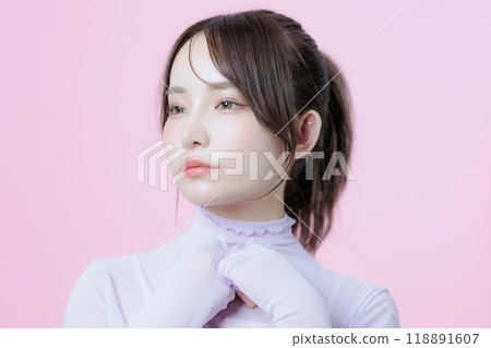 Young woman with Korean make-up Young woman with Korean make-up 118891607