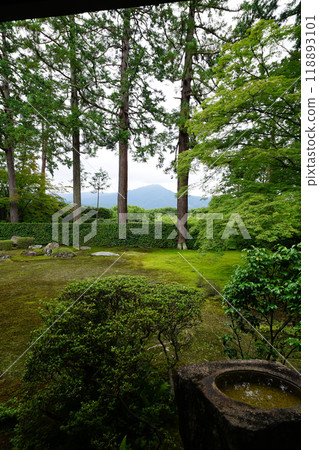 從圓通寺眺望比叡山 從圓通寺眺望比叡山 118893101