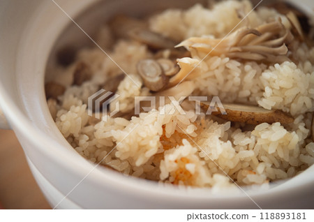 麥捐贈米飯 118893181