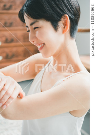 Body care for young women 118893668