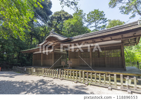 石上神社出雲武雄神社參拜殿(奈良縣天理市) 石上神社出雲武雄神社參拜殿(奈良縣天理市) 118896553
