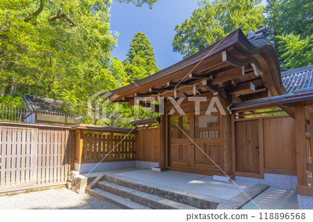 Isonokami Shrine, Choseiden (Tenri City, Nara Prefecture) 118896568
