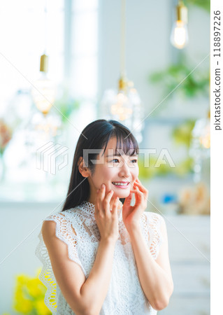 女性肖像 118897226