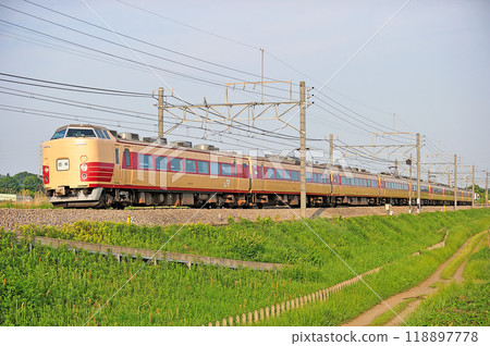 高崎線 岡部本所 JR 東日本 183 系 H101 編組(田町)組 高崎線 岡部本所 JR 東日本 183 系 H101 編組(田町)組 118897778