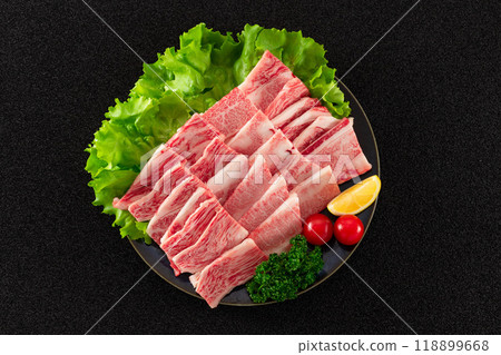 Domestic black-haired Wagyu beef, yakiniku (grilled meat) on a plate, bird's-eye view 118899668