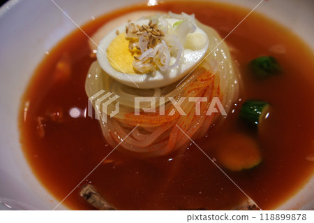 Delicious Morioka cold noodles 118899878