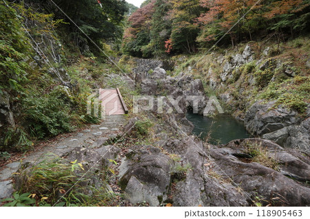 Hatonosu Valley Hatonosu Valley 118905463