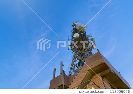 Weather Station Tower Against Blue Sky. 118906066