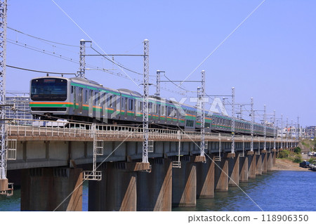 東海道線E231系列列車以長隊形橫渡相模川_2010年4月25日攝 東海道線E231系列列車以長隊形橫渡相模川_2010年4月25日攝 118906350