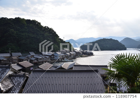 Evening view of the boat houses on Kamejima in Tango Ine Town Evening view of the boat houses on Kamejima in Tango Ine Town 118907754