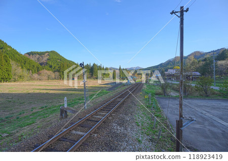 Laughai站 118923419