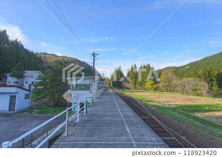 Laughai站 Laughai站 118923420