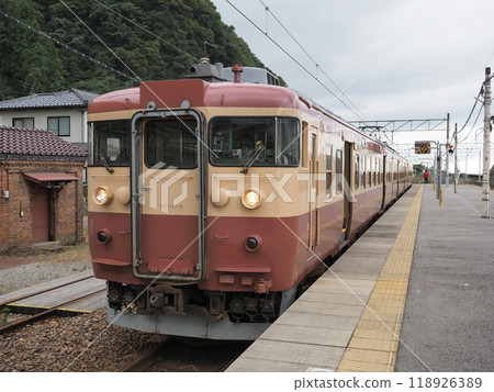 Echigo Tokimeki Railway JNR Tourist Express Series 455 413 Echigo Tokimeki Railway JNR Tourist Express Series 455 413 118926389