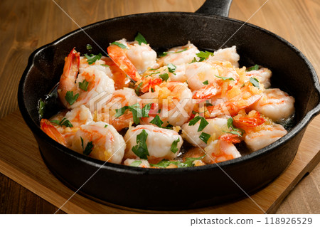garlic shrimp  118926529
