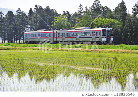 盤越西線 川下田豬苗代 JR東日本 719系列 H-13 編隊（郡山） 118926546